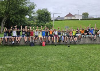 Jugendgruppen der HFW Bad Ischl und der FF Pfandl auf Jugendlager