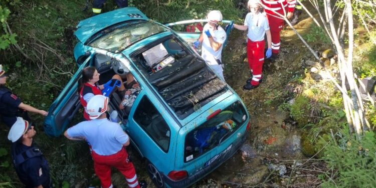 Schwerer Verkehrsunfall in Bad Ischl endet mit zwei Verletzten