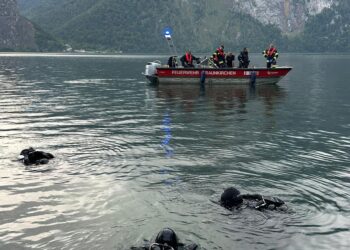 Taucher tot aus Traunsee geborgen
