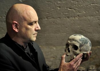 Einzigartiges Werk „Benedicte Domino“ von Peter WesenAuer für Hallstatt