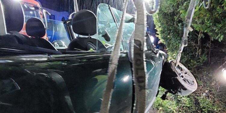 Zwei schwere Unfälle in Altmünster: Feuerwehr gefordert