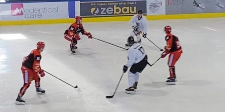 4:0 Erfolg beim ersten Testspiel der UEHV Cam4Dent Sharks