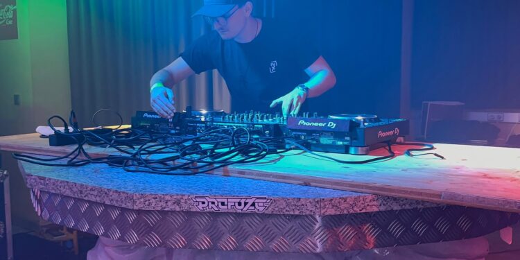 ABClubbing: Generation Groove