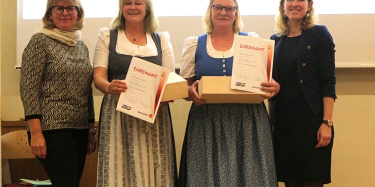 Von der Gesunden Gemeinde Obertraun: Ehrung für die Arbeitskreisleiterinnen!