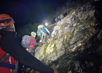 Rettungseinsatz am Donnerkogel: Ehepaar aus Klettersteig gerettet
