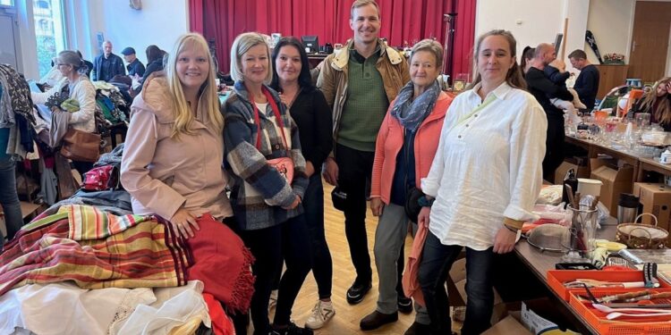 Ansturm auf „Flohmarkt Outlet Center“ der SPÖ Altmünster war groß!