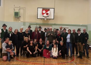 Gmundner Turnermusi besucht DTV St. Jakob i. Rosental