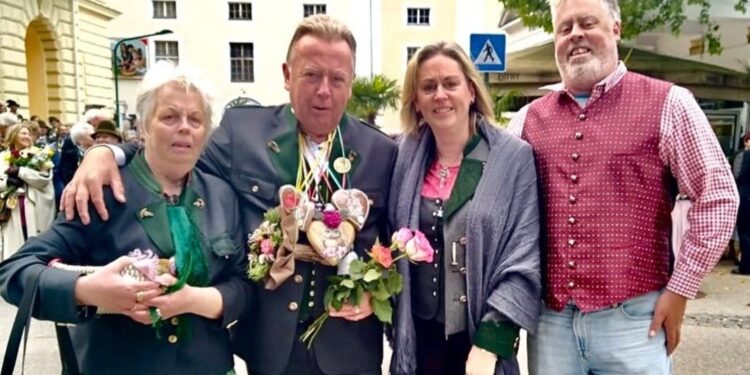 Liachtbratlmontag in Bad Ischl einmal selbst live dabei!