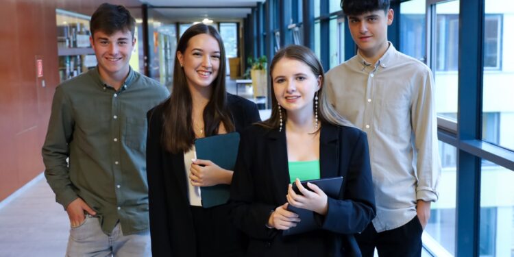 Tag der offenen Tür an der HAK und PS Bad Ischl