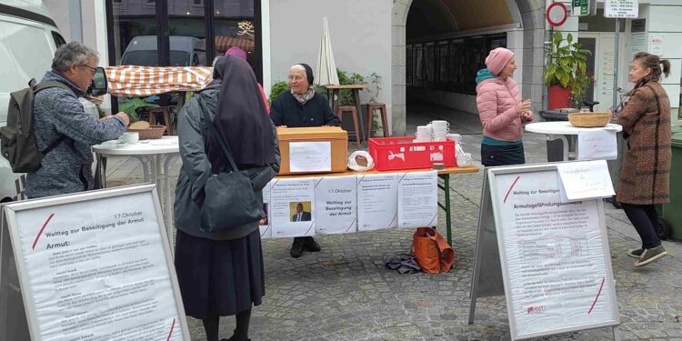 Tag zur Beseitigung der Armut – Klostersuppe für Alle am Wochenmarkt