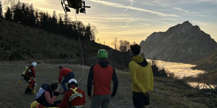 Zwei Einsätze für die Bergrettung Gmunden am Samstagabend