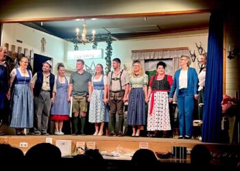 Frontalangriff auf die Lachmuskeln – letzte Vorstellung der Theatergruppe Gschwandt