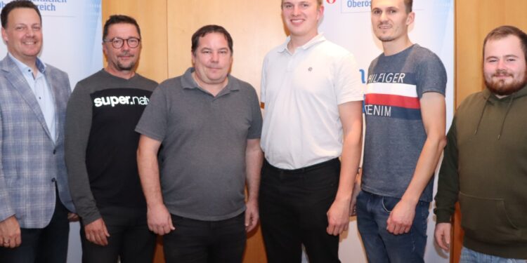 FPÖ Bezirk Vöcklabruck: Neugründung der FPÖ-Ortsgruppe Unterach