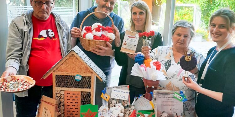 Herzensarbeit und Handwerkskunst: Weihnachtsmarkt in Pfaffing