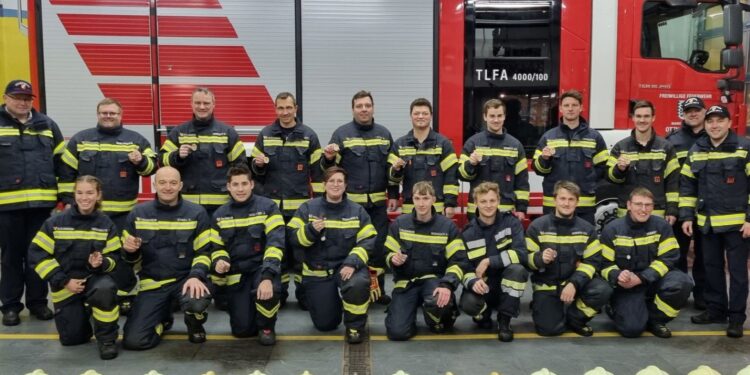 FF Ottnang: Leistungsprüfung Branddienst