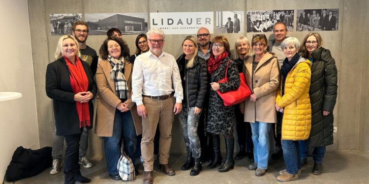 Berufsorientierungslehrer:innen on tour – Duale Ausbildung im Mittelpunkt