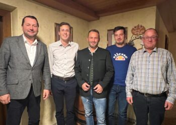 Wechsel bei der FPÖ Oberndorf bei Schwanenstadt: Neuer Obmann und neue Ortsparteileitung gewählt