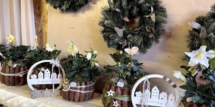 Adventmarkt der Prangerschützen Kirchham beim Heimathaus Stegbinder