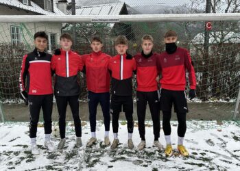 Nachwuchstalente der Fußball HAK Bad Ischl starten Trainerkarriere
