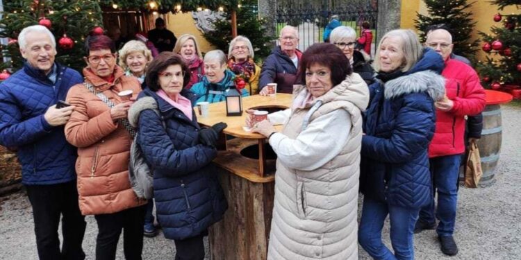 Pensionistenverband Vöcklabruck Ausflug zum Hellbrunner Adventzauber