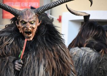 perchten, krampus, mask