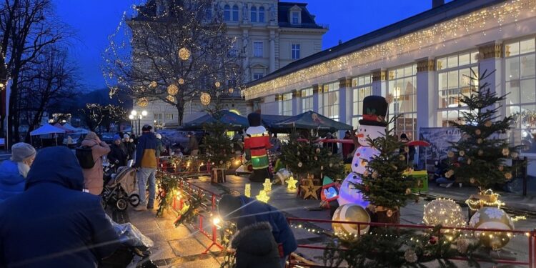 Besuch im Nikolaus Kirtag und Adventmarkt Bad Ischl
