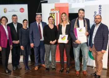 Gütesiegel „Gesunde Schule“ für Volksschule Laakirchen