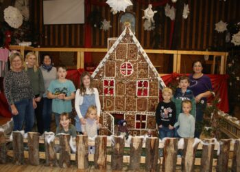 Lebkuchenzauber in Pöndorf: Ein süßes Gemeinschaftsprojekt