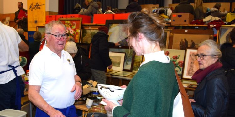 Lions Flohmarkt sehr erfolgreich