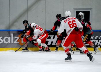 Sieg der Traunsee Sharks Gmunden gegen Kapfenberg mit 4:1 – Eishockey der Spitzenklasse!
