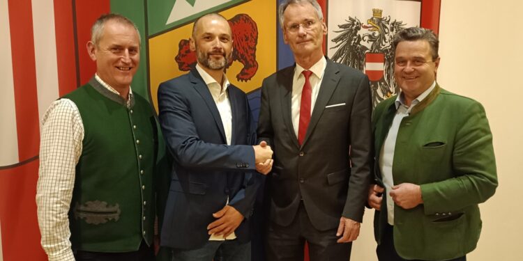 Gernot Winterauer folgt Bernhard Moser: Vizebürgermeisterwechsel in Obertraun!