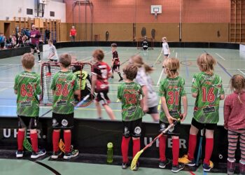 Herausforderndes Wochenende für Ischler Floorballteams