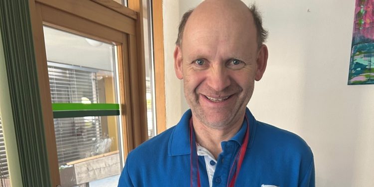 Ischler Athlet der Lebenshilfe gewinnt Gold bei Special Olympics Winterspielen in Lichtenstein