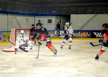 Eindeutiger Heimsieg der Gmundner SHARKS gegen ATSE GRAZ mit 6:1!