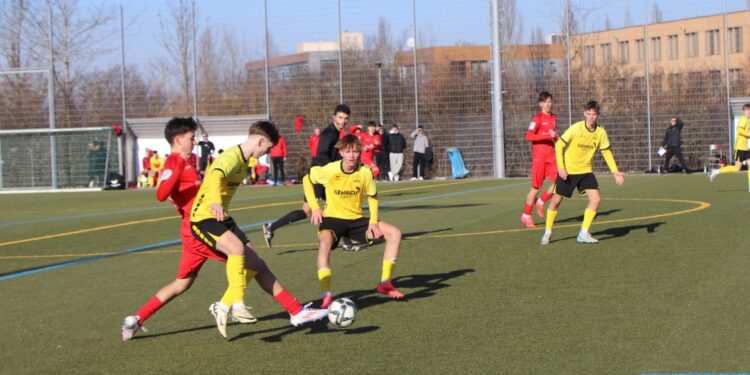 Spannende Exkursion der Fußball HAK/HAS Bad Ischl zur SpVgg Unterhaching und dem FC Bayern München