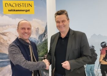 Gemeinderatssitzung in Obertraun: Ausgeglichenes Budget 2025!