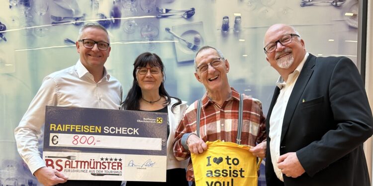 „Ebenzweier rot und weiß“: Schulwein der Berufsschule Altmünster unterstützt Assista Altenhof am Hausruck