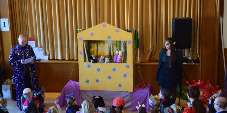 Kinderfasching im preisgekrönten Laufentenclub der Werkskapelle Laufen