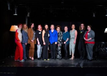 Aus Fehlern lernen – Erste Fuckup Night in Vöcklabruck begeistert Publikum