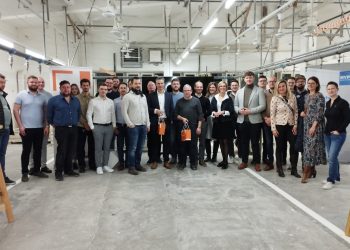 Innovation trifft Tradition: Junge Wirtschaft erkundet LAUFEN Austria