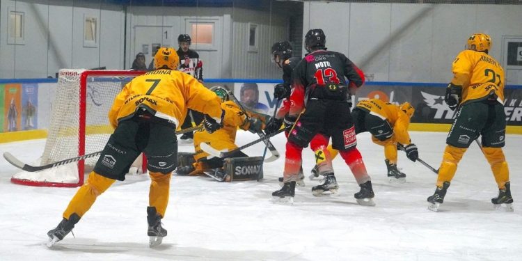 Sharks Gmunden mit Bisskraft ins erste Halbfinale!