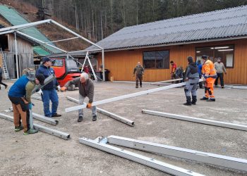 Das große Aufbauen für den Sirenenball hat begonnen!