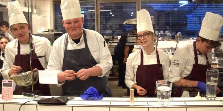 Jung&fein –Tourismusschüler*innen luden zum Galamenü