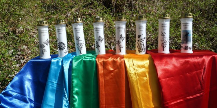 Sie bleiben uns unvergessen – Im Gedenken an alle Traunsteinopfer