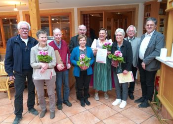 Mit Schwung ins neue Jahr Vereinsjahr – JHV des Pensionistenverbandes Ortsgruppe Gschwandt