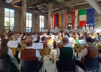 Uraufführung „Requiem ZEMENT“ – Ein Konzert des Gedenkens