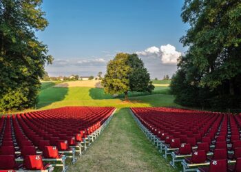 Zeit zur Besinnung, Zeit zum Feiern: Ein Programm wie das richtige Leben