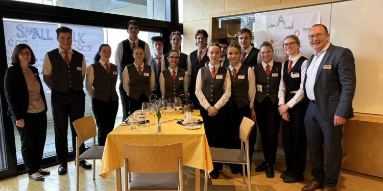 Business Behaviour – Knigge im Restaurant