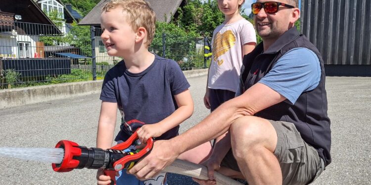 Kinder-Floriani-Feier bei der FF Bad Goisern