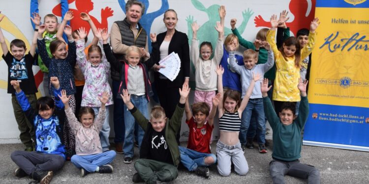 Lions bewegen Schulen